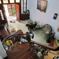 Bán Nhà Tặng Toàn Bộ Nội Thất Đ. Nguyễn Xí, Bình Thạnh 85M2/ Giá Bán 3.6 Tỷ- Sổ Hồng Riêng. Thuê 20 Triệu/Th