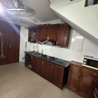 Bán Nhà Linh Đàm 5 Tầng 40M2 Ô Tô Đỗ Cửa 7Tỷ