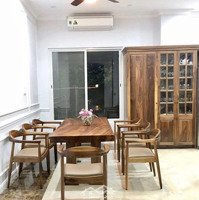 Chủ Cho Thuê Gấp Biêt Thự Nam Viên, Phú Mỹ Hưng, Quận 7