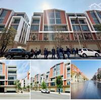 Cho thuê kinh doanh tại Đại Lộ Bốn Mùa - Vinhomes Ocean Park 3. Hotline cho thuê: 0945.99.11.33