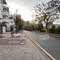 Cho Thuê Nhà Phố Mặt Tiền Đường Hoàng Quốc Việt, Quận 7