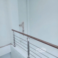 Bán Nhà Đường Nguyễn Thị Tần, Q8. Gần Chợ Rạch Ông. Dt4X17M, 2 Lầu, 5 Phòng, Sân Thượng. Giá Bán 7,2 Tỷ