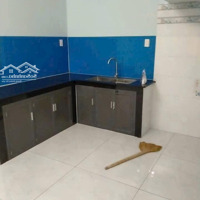 Bán Nhà 1 Lầu 1 Trệt Đường Nhựa 6M Có 3 Phòng Ngủ 2 Tỷ 340 Triệu / 61 M2 (Thương Lượng)