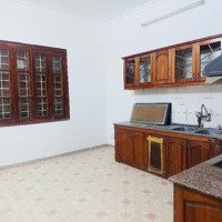 Bán Căn Hộ Chung Cư Ngọc Lâm, Long Biên 140M2 3 Phòng Ngủ 5 Tỷ 4 An Ninh Tốt, Ở Sướng