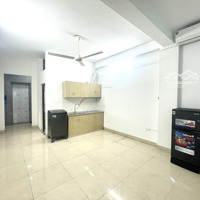 Chính Chủ Cho Thuê Căn Hộ 50M2, 2 Phòng Ngủfull Đồ Vào Ở Luôn Khu Dịch Vụ Mỗ Lao. Nhà Rộng, Thang Máy