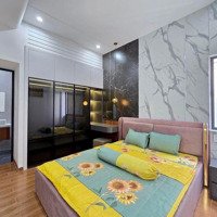 Cần Bán Siêu Phẩmmặt Tiền3 Tầng Hoà Minh Gần Biển Khu Sầm Uất
