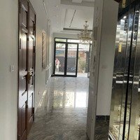 Nhà Đẹp ,Thang Máy ,Otô ,Kinh Doanh ,Tt,Q, Hai Bà Trưng