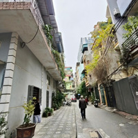 Bán Nhà Phố 8/3 Hai Bà Trưng- Nhà 2 Thoáng Trước Sau - Gara Ô Tô - Thang Máy Xịn - Nội Thất Tiền Tỷ