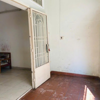 3,5 Tỷ Bán Gấp 3,2 Tỷ. Nhà 81M2 Cộng Hòa, P12, Tân Bình - Xây 3 Tầng, Hẻm Oto Gần Lotte. Sổ Sạch