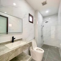 Nhà trệt 2 lầu có phòng ngủ tầng trệt, Khu Văn Hóa Tây Đô