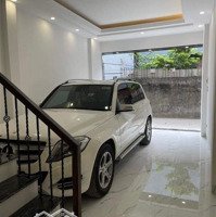 Bán Nhà Nguyễn Văn Cừ - Long Biên: Chủ Tự Xây, Ở Ngay, Phân Lô, Ngõ Thông Bàn Cờ, 7 Chỗ Vào Nhà.