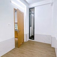 Bán Nhà Đẹp 2 Tầng , 42M2 , Trước Nhà 3M , Tôn Thất Thuyết , Quận 4.