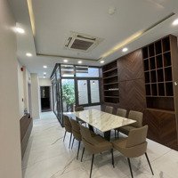 Mỗi Tháng 200 Triệu! Bán Nhà Mặt Tiền Trần Hưng Đạo Q1 -Diện Tích3,5X20M 7 Tầng Thang Máy Giá Bán 40 Tỷ Hiếm