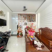  5,35 TỶ - 68M2 - Dt: 4,5 X 15M X 3 TẦNG ST- XE HƠI 6M - HÀ HUY GIÁP - QUẬN 12 - SÁT GÒ VẤP