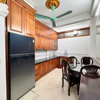Bán Cc Mini View Đẹp Tại Giảng Võ, 8,9 Tỷ, 42M2, 8 Phòng Ngủ 5 Vệ Sinh Nội Thất Đầy Đủ