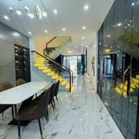 Bán Nhanh Căn Đặng Thai Mai, P7, Phú Nhuận. Giá Bán 3Tỷ18/Diện Tích74.2M2(5.3X14). Ngay Cv Văn Hóa Phú Nhuận