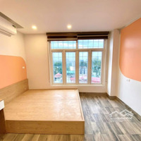Bán Nhà Mặt Phố Tại Hoàng Hoa Thám, 43,5 Tỷ, 135M2, Đẹp, Nhiều Tiện Ích
