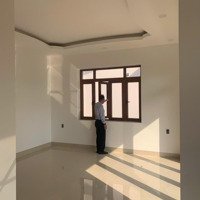Cho Thuê Biệt Thự Nguyên Căn Đường Liên Phường, Gần Dự Án Global City, Nhà Mới Xây Ở Liền