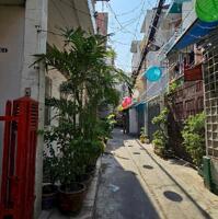 NHỈNH 8 TỶ - DT : 4 X 13M X 4 TẦNG - HUỲNH VĂN BÁNH - P13 - Q. PHÚ NHUẬN - HẺM 4M THÔNG