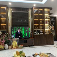 Bán Gấp Căn Biêt Thự Giá Ngộp 180M2, Tại Centa Riverside, Giá Bán 12,6 Tỷ, Full Nội Thất Mặt Tiền 9M