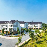 Bán Gấp Căn Biêt Thự Giá Ngộp 180M2, Tại Centa Riverside, Giá Bán 12,6 Tỷ, Full Nội Thất Mặt Tiền 9M