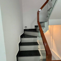 Bán Nhà Sát Mặt Tiền Hoàng Hoa Thám - Ô Tô Đổ Cửa - Nhà Mới Nhỉ 6 Tỷ
