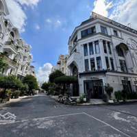 Nhà Bán Khu Dân Cư Đường Nhựa Vỉa Hè 2 Bên Xây 3 Tấm Xe Hơi Đậu Trước Nhà Trong Nhà Trần Thị Năm
