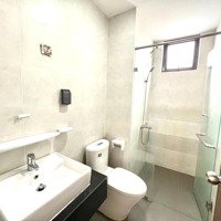 Cần Cho Thuê Gấp Căn Hộ Flora Mizuki 78M2 View Đông Nam Giá Bán 9.5 Triệu 3 Máy Lạnh , Máy Nước Nóng
