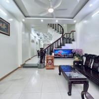 PHUỜNG 8 - Q. GÒ VẤP - XE HƠI NGỦ - DT: 4,5 X 10M x 4 TẦNG ST - 4 PHÒNG NGỦ  6.5 TỶ TL