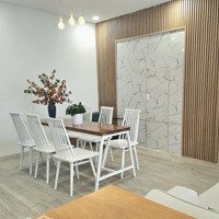 Cần Bán Gấp Căn Hộ Sunrise City View Quận 7 Giá Tốt Nhất Thị Trường.
