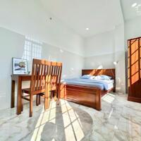 Căn hộ cho thuê ngay trung tâm quận 8, có cửa sổ đón nắng, gần UEH