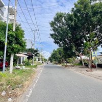 Bán Lô Góc 300M2 Có 250M2 Đất Ở Giá Bán 15Ty 500 Triệu Tl. Liên Hệ:0922113366 Hải