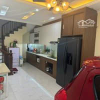 Cho Thuê Nhà Nguyên Căn Phố Hồng Tiến - Bồ Đề - Ô Tô Ngủ Trong Nhà - 3 Phòng Ngủ- Đủ Nội Thất - Văn Phòng.