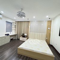 Bán Nhà Nguyễn Văn Cừ Dân Xây Lô Góc 61M2 5 Tầngmặt Tiềngần 5M Ngõ Thông. Gần Cầu. Khu Dân Trí Cao