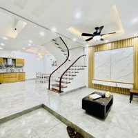 Bán Nhà Phố Đền Lừ 55M2 Giá Bán 10,2 Tỷ, Thiết Kế Hiện Đại, Sang Chảnh, Sổ Đỏ Vuông Vắn Cực Phong Thủy