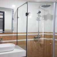 Cho thuê căn hộ 1PN, 40m2, Võng Thị, Tây Hồ, đủ đồ hiện đại, thoáng