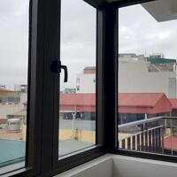Cho thuê căn hộ 1PN, 40m2, Võng Thị, Tây Hồ, đủ đồ hiện đại, thoáng
