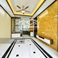 Bán Nhà Thạch Bàn, Long Biên: 5 Tầng - Giá Chào: 5.6 Tỷ (Còn Thương Lượng)