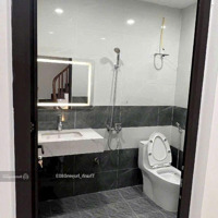 Rẻ Nhất Tả Thanh Oai ,32M 5 Tầng Mới Chỉ Có 3Ty2.Chỉ Việc Về Ở.