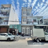 Nhà 3 Tấm Ngay Trung Tâm Chợ Xóm Nghèo