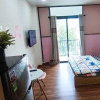 Cho Thuê Căn Hộ Studio Balcon Thoáng 30M2_Thang Máy Hầm Xe Máy Giặt Riêng Ngay 3/2 Đh Kinh Tế Ueh