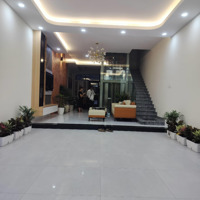 Bán Nhà 4T Có Thang Máy 5X18 View Công Viên Sát Pmh Quận 7 - Gia Rẻ Hơn Khu Vực Cả Tỷ - Chỉ 14Tỷ9