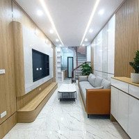 Chợ Khâm Thiên, Đống Đa.diện Tích28/30M2 X 4 Tầng,Mặt Tiền3M, Giá Bán 4,98 Tỷ.