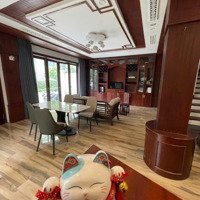 Bt Hoàng Hoa Thám 129M, 4 Tầng,Mặt Tiền7M. Lô Góc, Vỉa Hè Rộng. 39,6 Tỷ