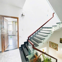 Ngay Vincom Lê Văn Việt - Nhà 3 Tầng - Mặt Tiền Có Thể Kinh Doanh - 80M2 - Ngang 6M - Chỉ 6Tỷ
