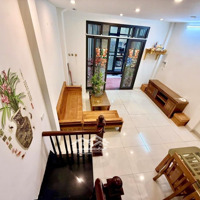 Bán Gấp Nhà 3 Tầng, Quận Bắc Từ Liêm, Thượng Cát, Ô Tô Con Đỗ Cổng, Giá Hơn 3 Tỷ. Liên Hệ: 0968.371.359