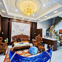 Biệt Thự Ngang 8X20 - Đường Xe Tải Thông - Nhà Đúc 5 Tầng Thang Máy - Có Hồ Bơi
