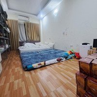 Nhà Dân Xây Trịnh Văn Bô -Phương Canh- Ô Tô Đỗ Cổng -Gần Bãi Đỗ Xe -Mặt Ngõ Thông Diện Tích 30 M .