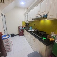 Nhà Dân Xây Trịnh Văn Bô -Phương Canh- Ô Tô Đỗ Cổng -Gần Bãi Đỗ Xe -Mặt Ngõ Thông Diện Tích 30 M .