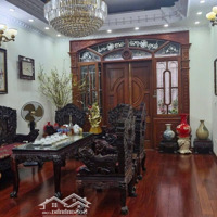 Chủ Cần Bán Giảm Chào Giá Tốt Nhà Phân Lô Ô Tô Trần Quốc Hoàn, 60M2X4T, Dân Xây Kiên Cố Chắc Chắn.
